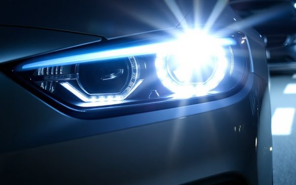 Otomatik Uzun Far Asistanı Nedir?